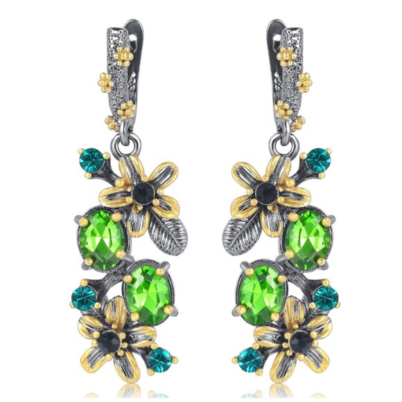 Jewelry - Stunning Gold Plated Green Crystal Flower Earrings